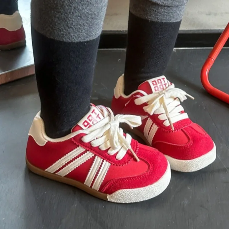 

Children's Casual Shoes 2025 Autumn Retro Boys Girls Outdoor Running Shoes Comfortable Non Slip Soft Soled Fashion Flat Shoes