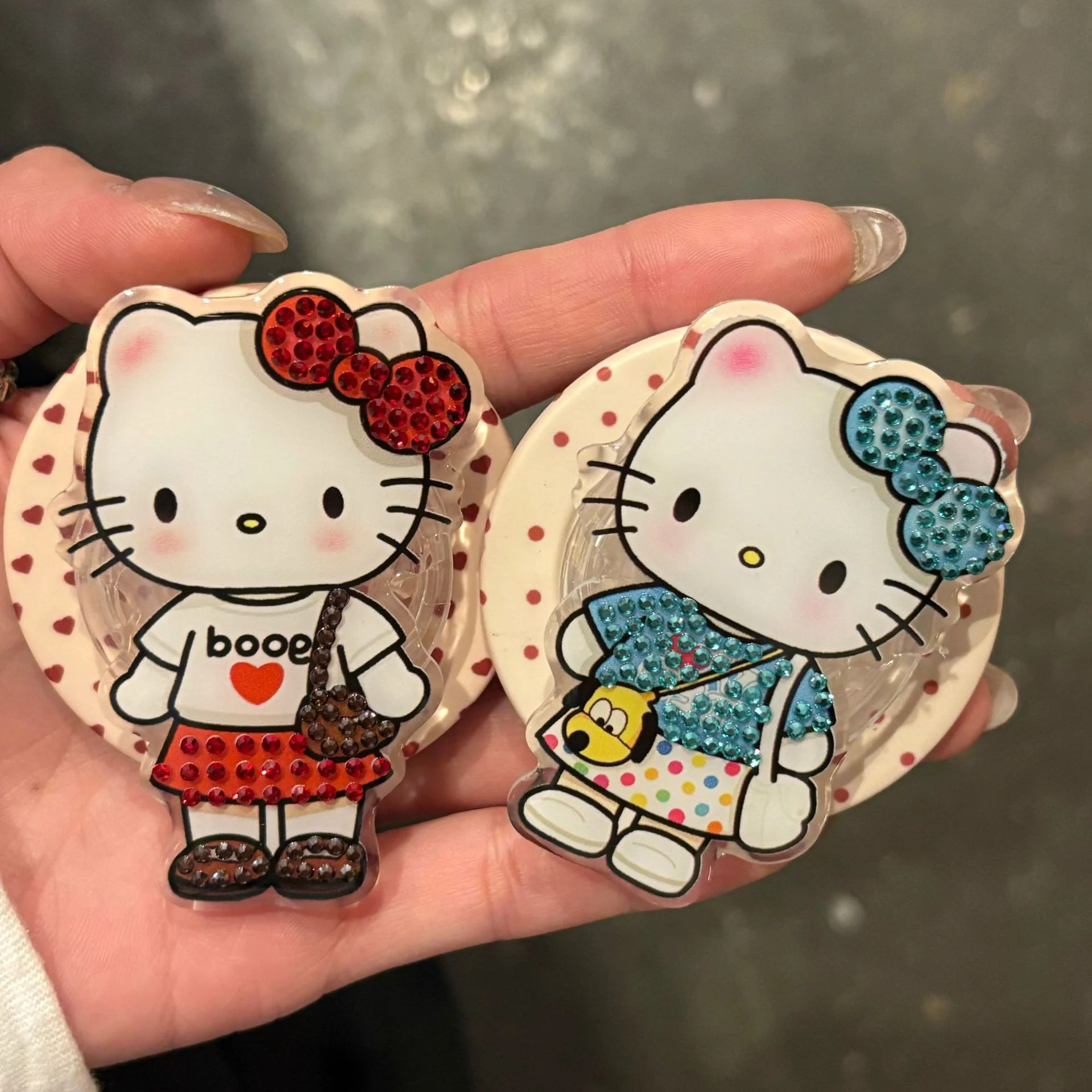 

Sanrio Hello Kitty Bling Diamond Finger Ring Phone Stand Holder For Magsafe Magnetic Grip Tok Foldable Cartoon Bracket Griptok