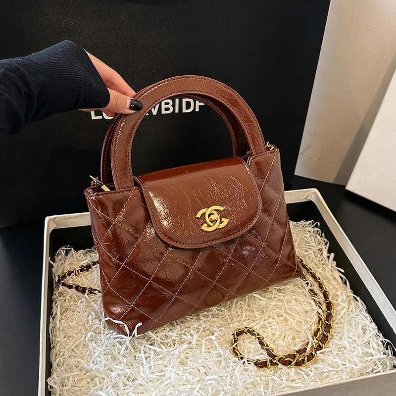 

Стеганая женская сумка через плечо с цепочкой 2025 года, многосторонняя сумка-тоут и сумка через плечо большой вместимости, шикарный и просторный кошелек