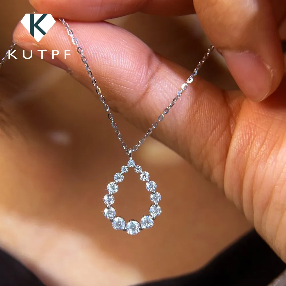 

Hollow Waterdrop Full Moissanite Diamond Pendant Necklace For Women S925 Silver Plated 18k Gold Teardrop Neckchain Fine Jewelry