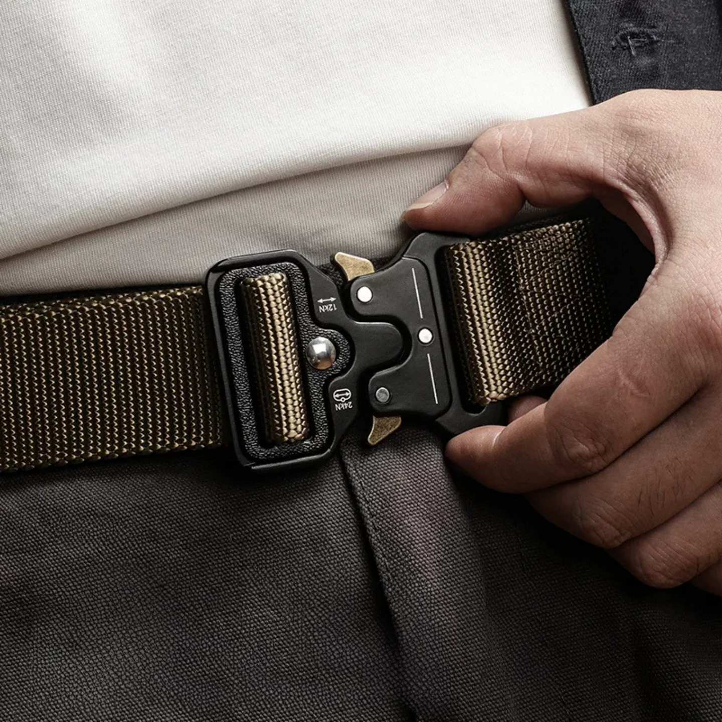 cinto-tatico-com-fivela-automatica-cinto-casual-de-lona-para-atividades-ao-ar-livre-cinto-de-couro-masculino-com-five