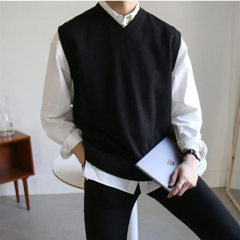 2023 New Mens Sweater Vest Spring Sleeveless Loose Solid Color Simple V Neck Sweater Men Korean Fashion Harajuku Pullover Vest