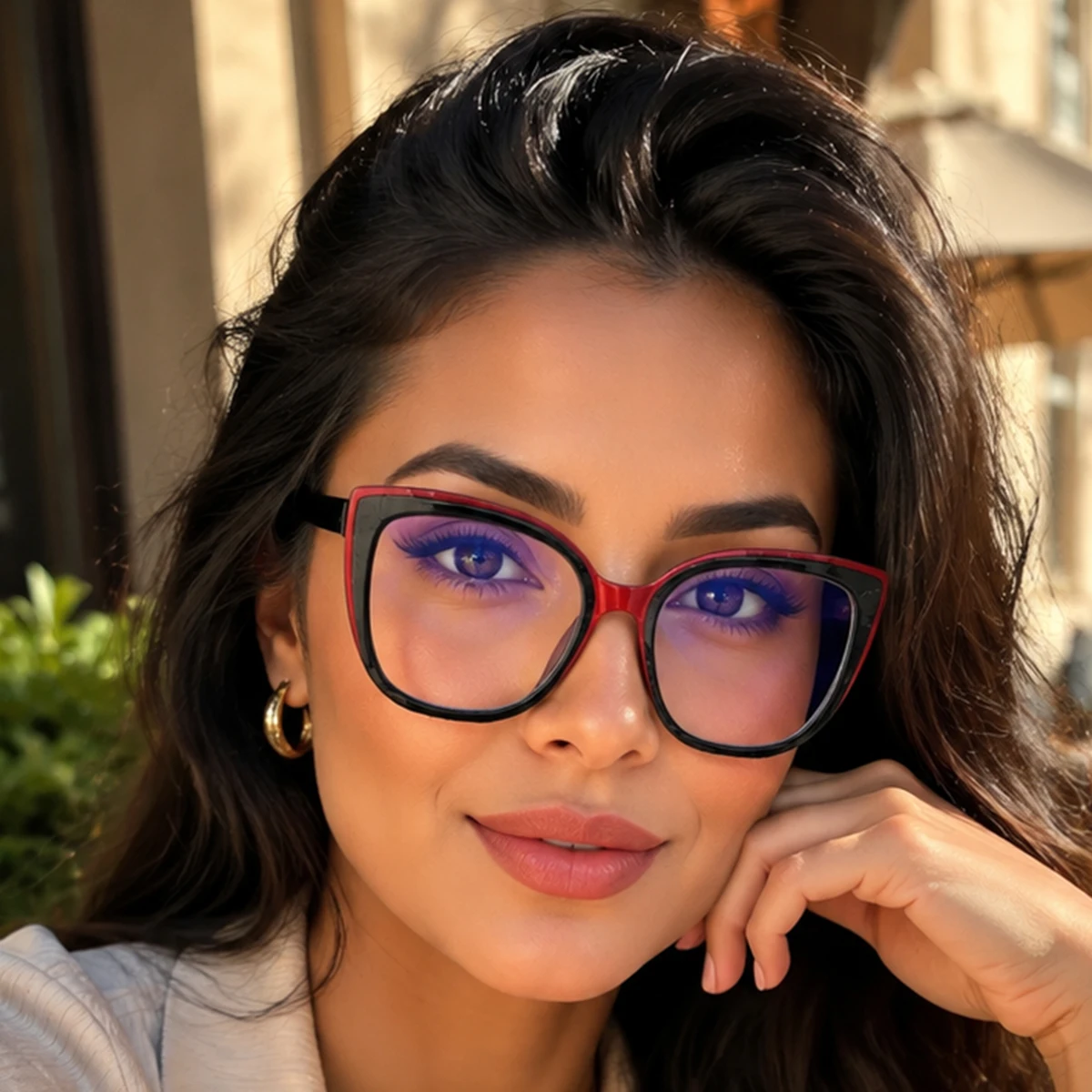 1 Pair of Women's Large-Frame Color-Blocked Cat-Eye Decorative Glasses, Stylish and Eye-Catching, Gentle and Elegant, Unique and Attractive, Suitable for Daily Commuting, Casual Outings, and Wearing with Friends