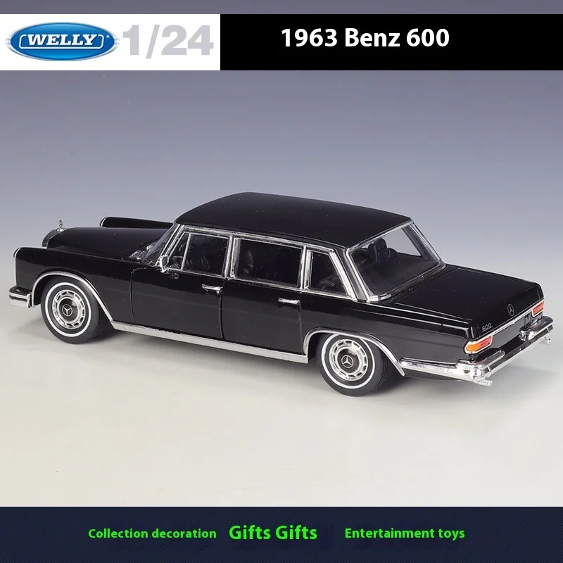 4 Mercedes-Benz 1963Mercedes Benz WELLY 1:2600 simulation alloy finished car model Wheel steering and steering wheel can be carr