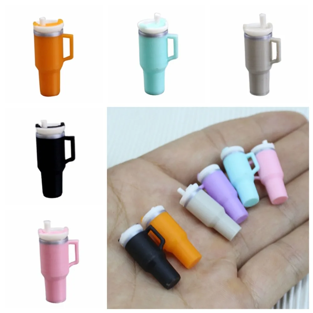 Bouteille d'eau modèle de tasse isolée avec paille, simulation 1:12, maison de courses miniatures, meubles, ensemble de 10 pièces