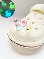 4pcs Duck Design Shoe Decorations, Fashionable Glow In The Dark Accessories For Clogs