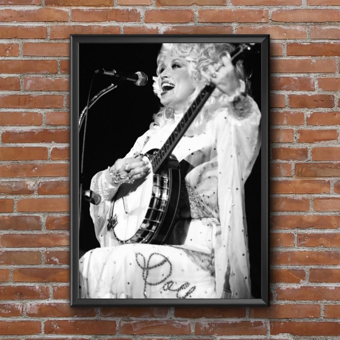 Dolly Parton playing the Banjo photo Print Poster Canvas Print Star Actor Home Decor Wall Art (Unframed)