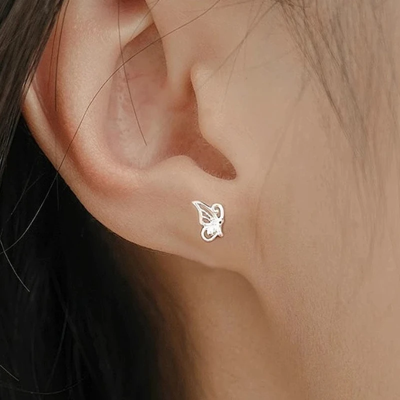 

925 Sterling Silver Charming Hollow Butterfly Screw Buckle Stud Earring for Women Fine Jewelry High Luxury Vintage Accessories