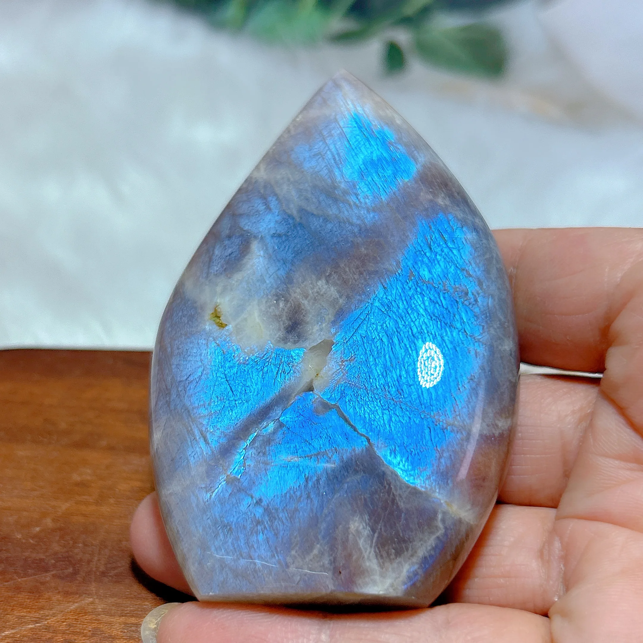 

Healing Natural Crystal Moonstone With Sunstone Freeform Blue Falshy High Quality Gemstones Energy Reiki Home Decoration Gift