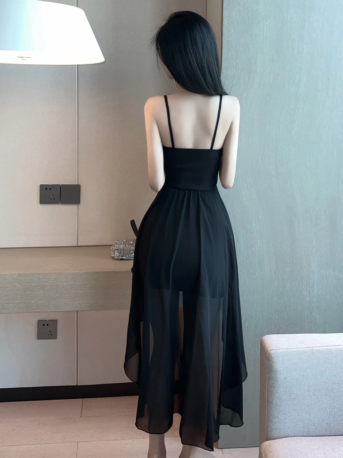 2023 Summer Women\'s New Sexy Sweet Irregular swing Swallowtail Slim sling Mid length Purity fashion Solid Color Dress ILGM