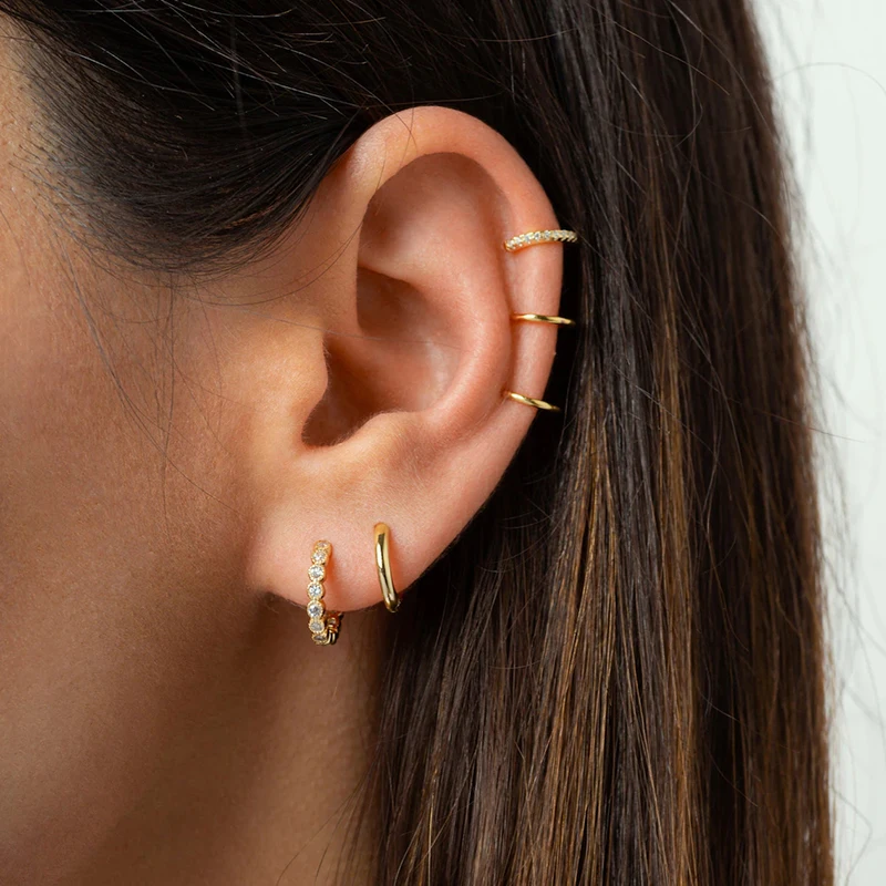 

925 Sterling Silver Needle Exquisite Simple White Zircon Hoop Earrings Fashionable And Elegant Women Daily Outings Wear Jewelry