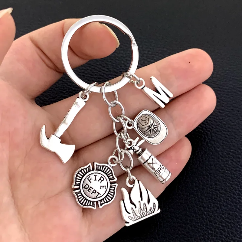 1PCS New Fashion A-Z Letter Fire Extinguisher and Flame Keychain/Firemen Gift/Firefighter Pendant keychain Gift