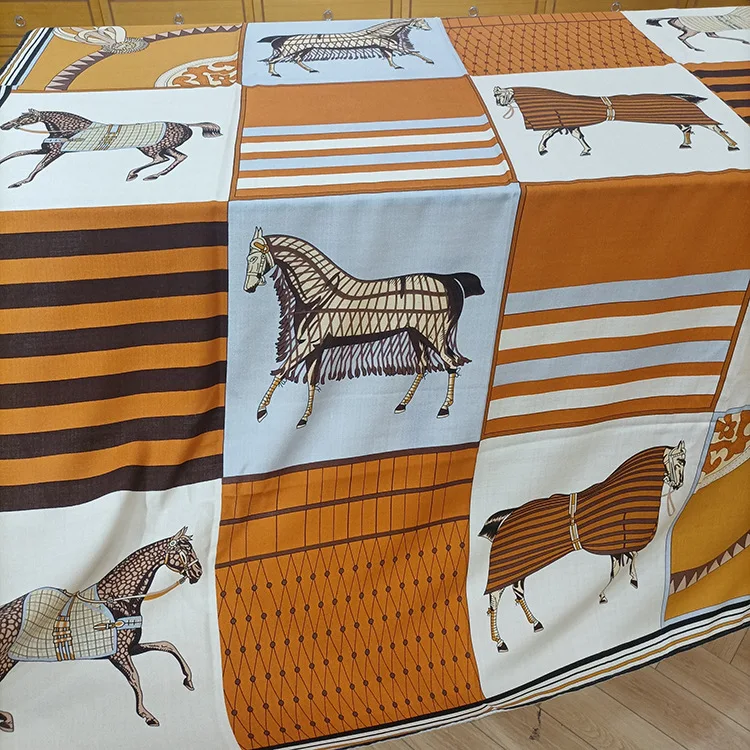 الحرير وشاح من الصوف الشتاء كبير مربع شال رئيس سرق التفاف اليد توالت حواف عصابات للنساء الأوشحة 135 سنتيمتر الحصان طباعة #3