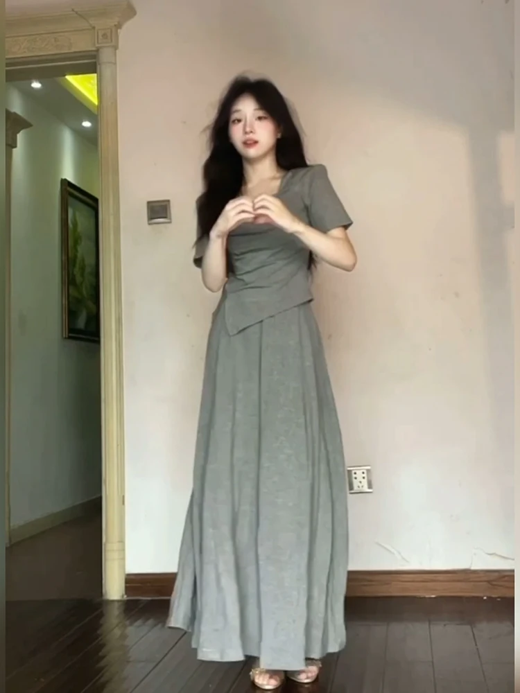 

XZY Xinzhengyan plus Size Commute Slimming Summer Outfit ey T-irt Top High Waist A-Line Skirt Set Korean Sle Loose Fit