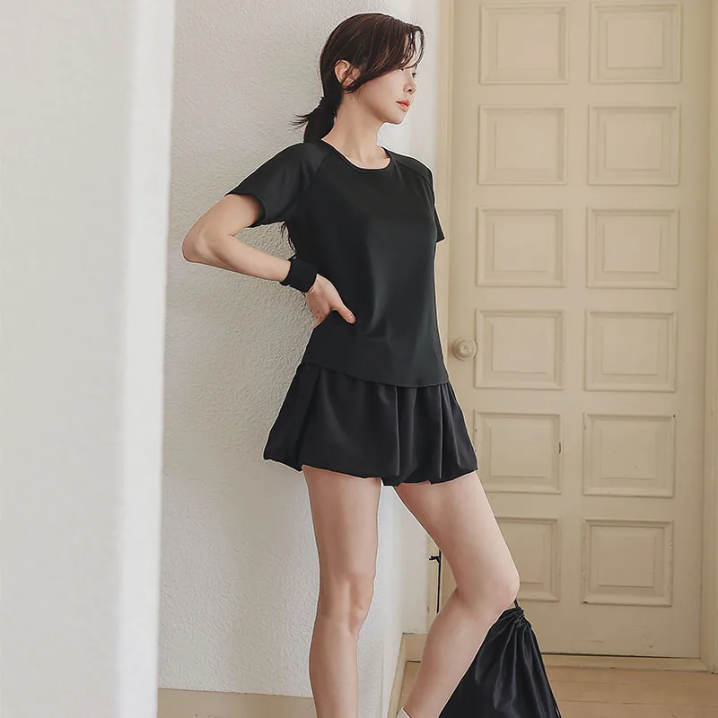 2026 New Women's Quick-Dry Loose Slim Sports Set Outdoor Running & Jump Rope Fitness Suit gallery 1