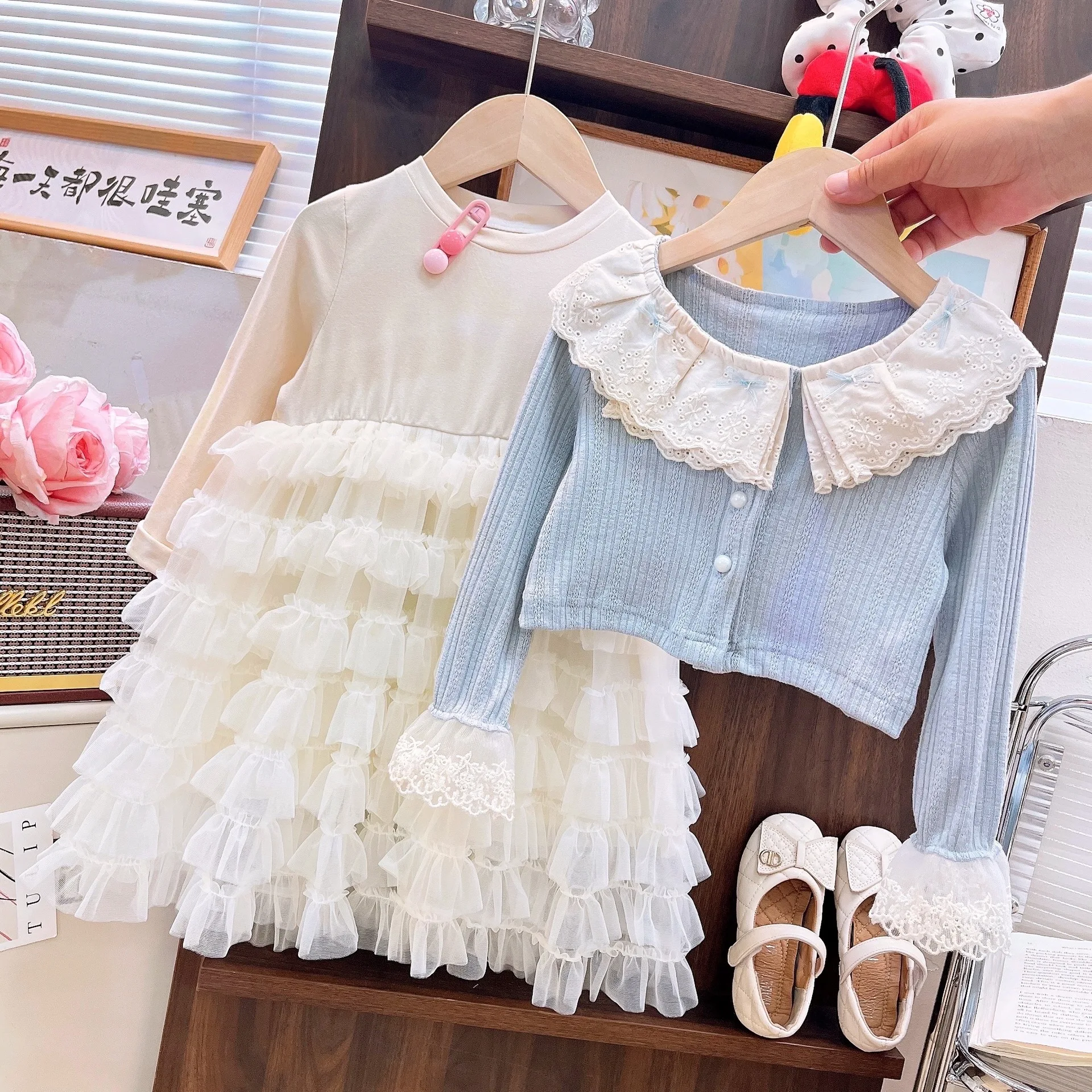 Sping Baby Girls' New Children's Clothing Autumn ChildrenPrincess Mesh Dress with Lace Top Two Piece Cute Girl Sets