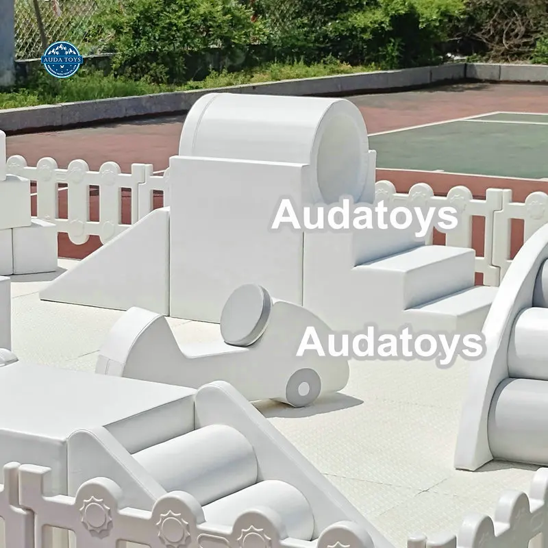 Soft Play Set Toddler Indoor/Outdoor Play Center Mini White Party Rental Equipment Mobile Soft Play PVC Foam Materials