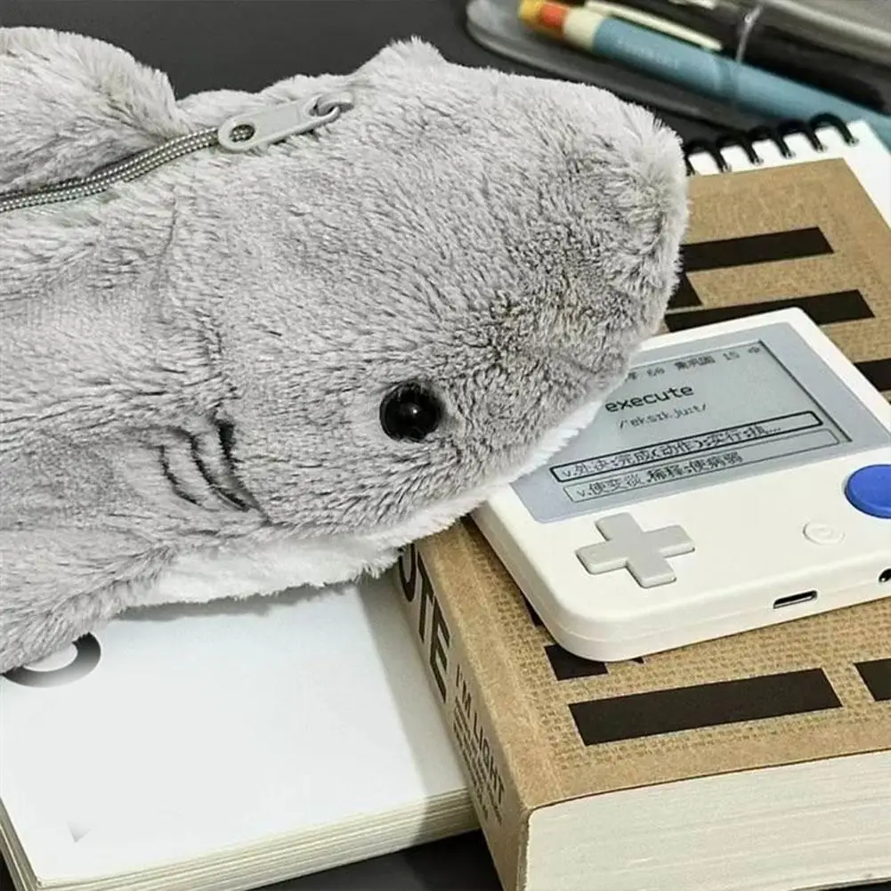 لطيف القطيفة القرش مقلمة طالب القرطاسية اللوازم المدرسية Kawaii دمية العودة إلى المدرسة حقيبة التخزين القلم حقيبة القرطاسية