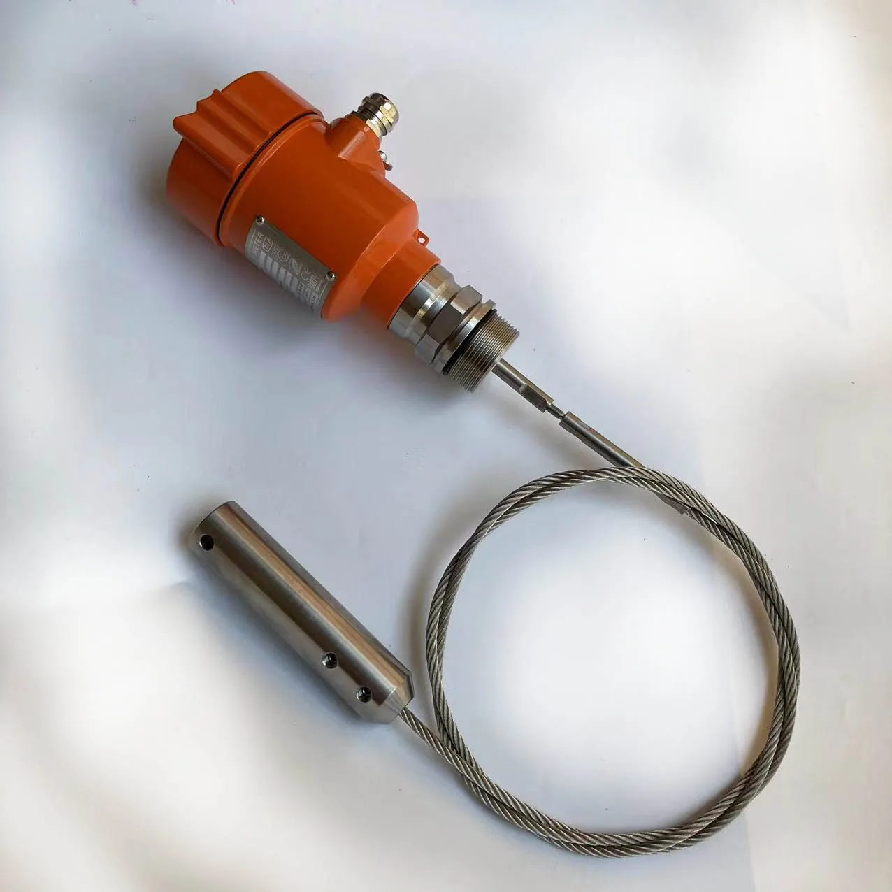 Guided Wave radar Level Gauge High Fre-quency radar Transmitter Sensor Liquid Water 26 Ghz Measuring Tool Silo Level Sensor