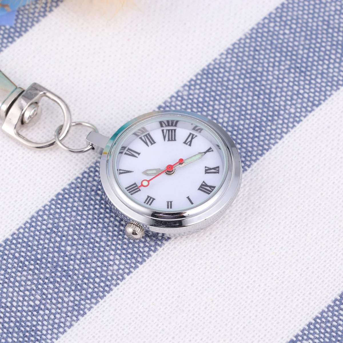 

Large Dial Pocket Watch Keychain Luminous Quartz Timepiece For Men Women Gift Round Design Keyring Pocket Watch