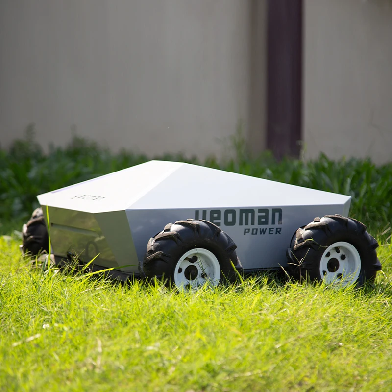 

Yeoman EM400C Remote Controlled Lawn Mower Cutting Width 400mm Pure Electric No Emission Low Noise Powerful Robotic Mower