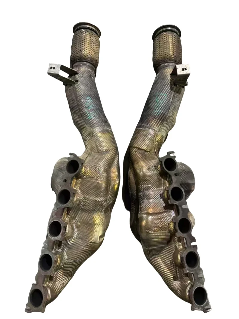 Suitable for Lamborghini Gallardo Huracan Aventador URUS Exhaust Pipe Three-way Catalytic Converter 420251211Q 420251212Q