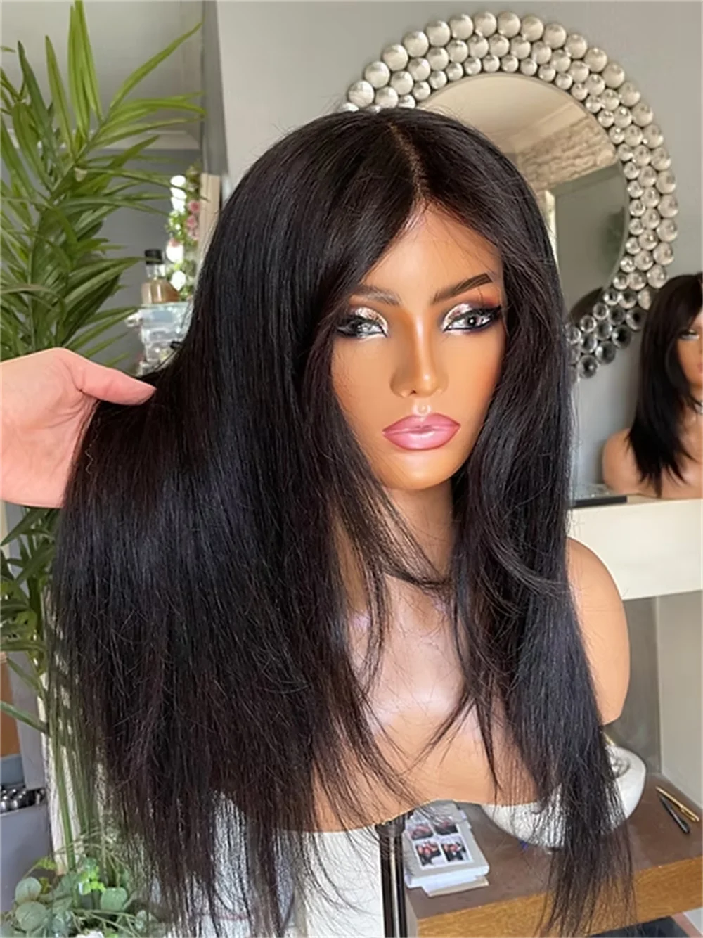 

Бесклеевые парики шнурка Синтетические парики фронта шнурка 1b Натуральный черный многослойный прямой парик HD Прозрачные парики фронта шнурка Женский парик