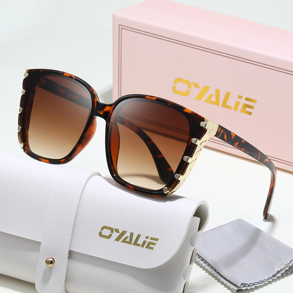 

Oyalie Large-Frame Sunglasses, Trendyy Metal Splicing Design, Fashionable and Eye-Catching, Super Stylish, Trendyy and Practical Perfect Combination. Suitable for Daily Work Clothing, Travel and Vacation, Social Gathering Can Easily Improve Styling and Te