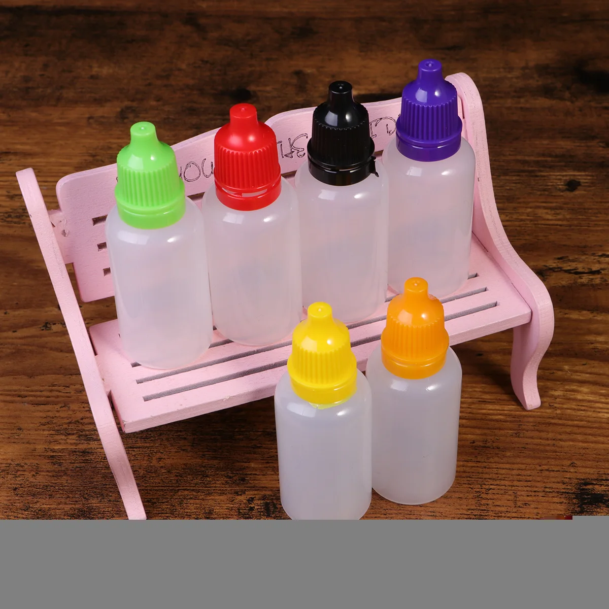 

30pcs Eyedrops Bottle Dropper Squeezable Bottle Storage Solvent Oil Paint Essence Eye Saline Portable