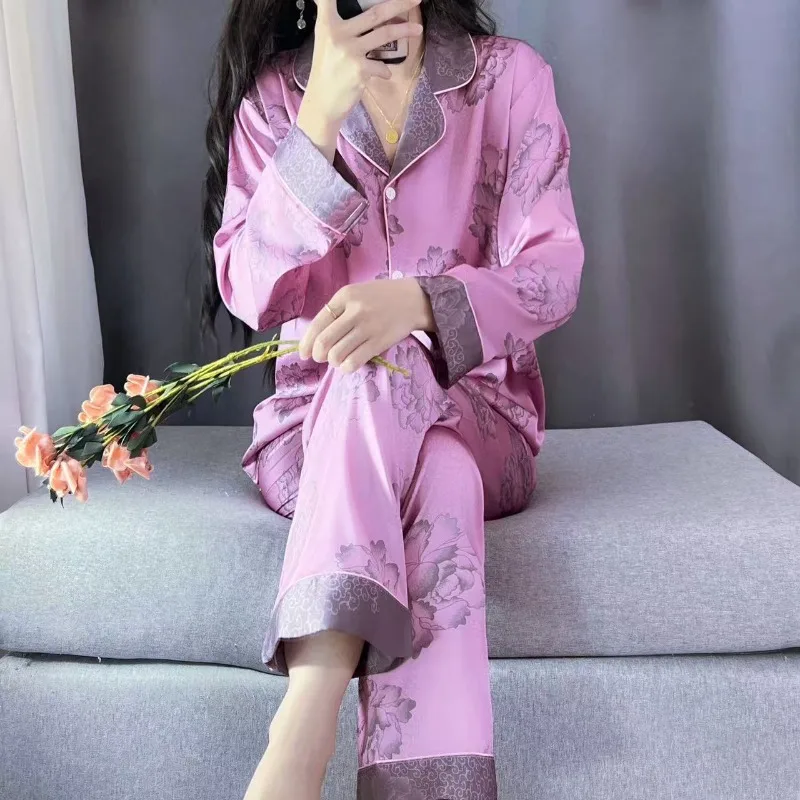 New Long-sleeved High-end Original Home Comfort Smooth and Soft Sleepwear Sets Fashionable Hot Pajamas Ladies in Spring Autumn