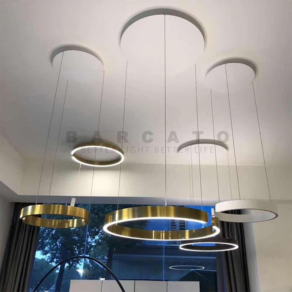 Plafonnier LED suspendu en forme de cercle, disponible en or rose, design à intensité réglable, éclairage d'intérieur, luminaire décoratif de plafond, idéal pour une chambre à coucher, un bar ou un restaurant