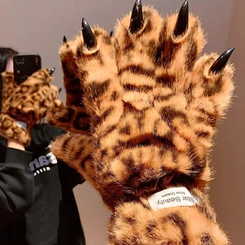 Winter Gothic Leopard Print Warm Tiger Claw Gloves Spicy Girl Trendy Cosplay Cool Props Riding Padded Thickened Cold Gloves