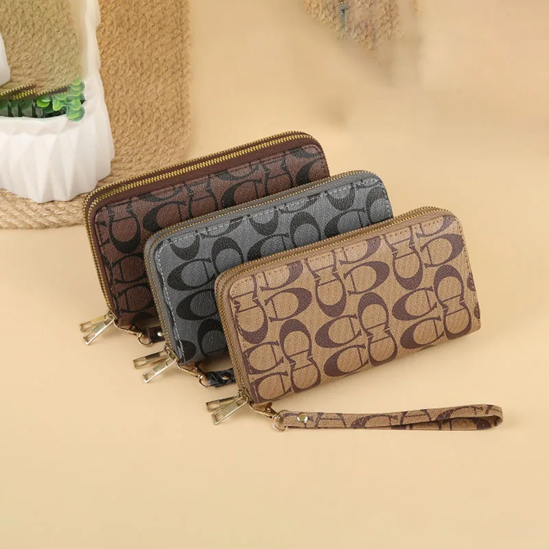 Mini Fashionable Leather Coin Purse for Women Zipper Wallet Compact Size Popular Model New Design Small Speciality Handbag