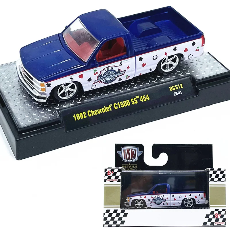 

1:64M2 Модель автомобиля 1992 C1500SS Пикап Имитация модели автомобиля из сплава Коллекция украшений с упаковкой