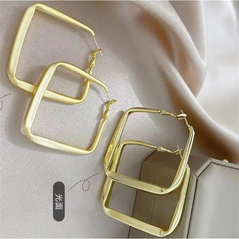 2026 New Gold Plated Needle Fashionable Matte Gold Square Earrings For Women Trendy Temperament Jewelry Valentine Day Gifts