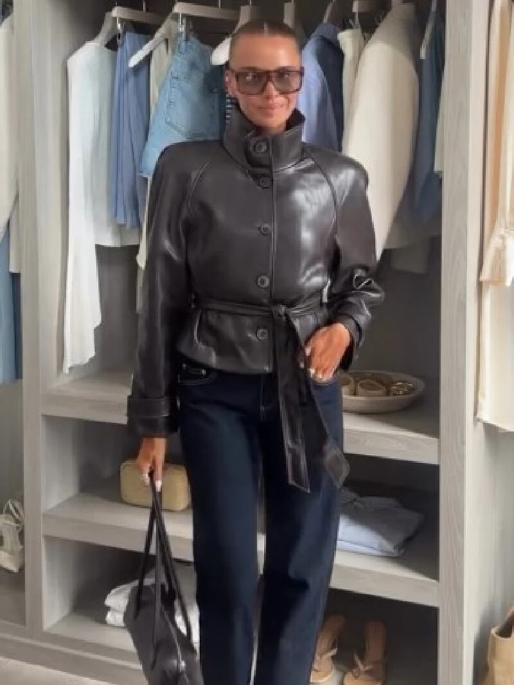 Sophisticated Chic Black Jacket Belted Relaxed Vintage Fashion Versatile Ladies Jackets Casual Fall Stylish Women Streetwear