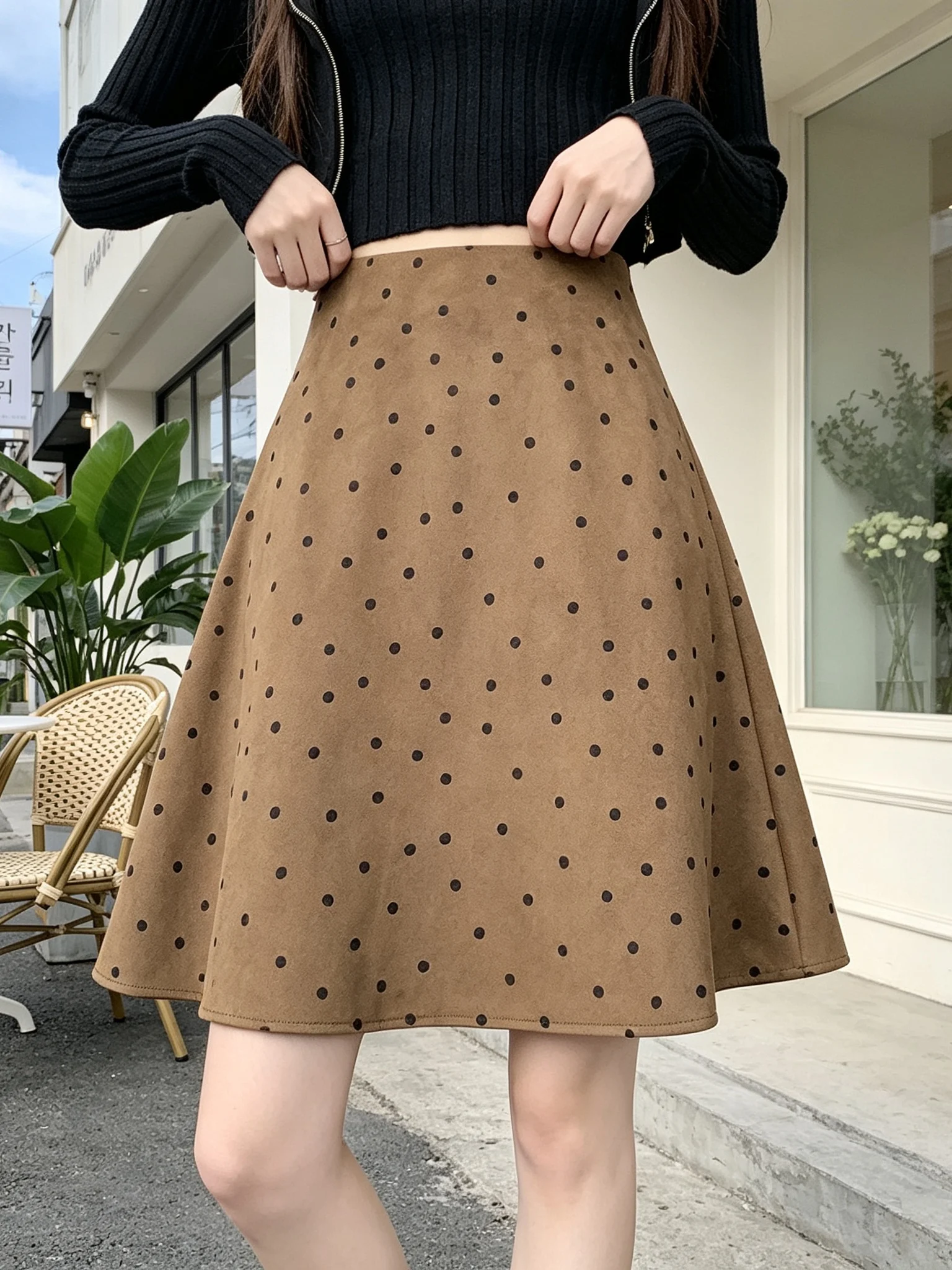 Retro Korean Coffee Polka Dot Deer Skin Velvet Half Skirt Women's High Waist Slim A-Line Wrap Body Skirt Autumn New Style
