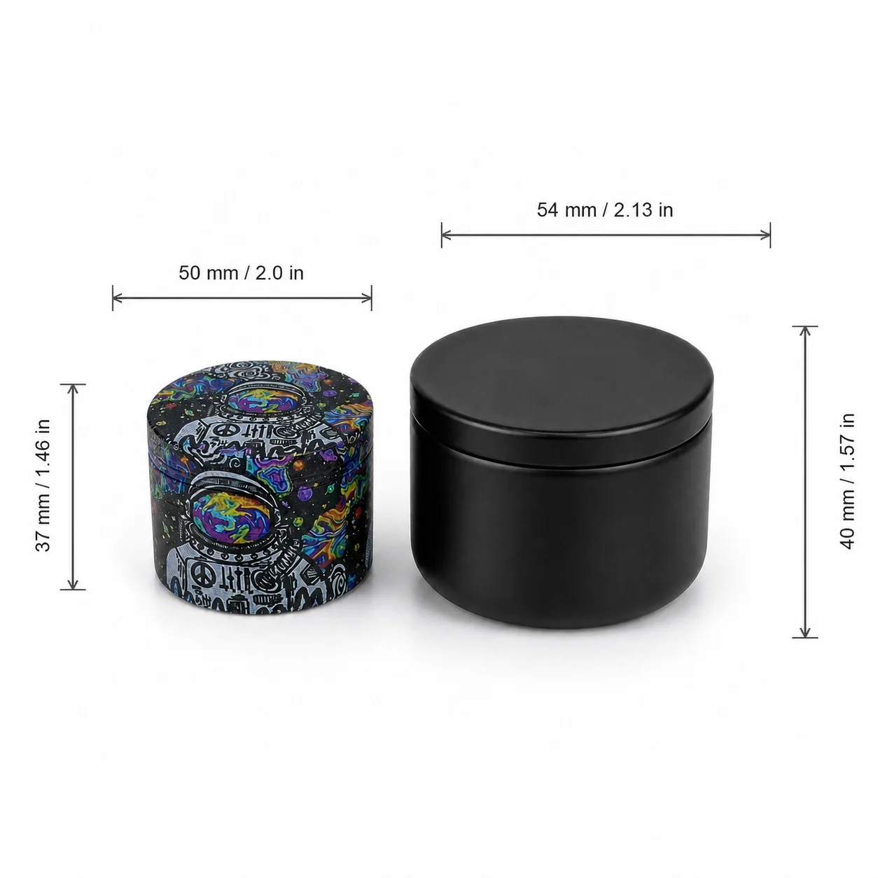 50mm Colorful Graffiti Astronaut Zinc Alloy Round Herb Grinder 4 Layer Hand Operated Tobacco Mill with Black Storage Jar Set