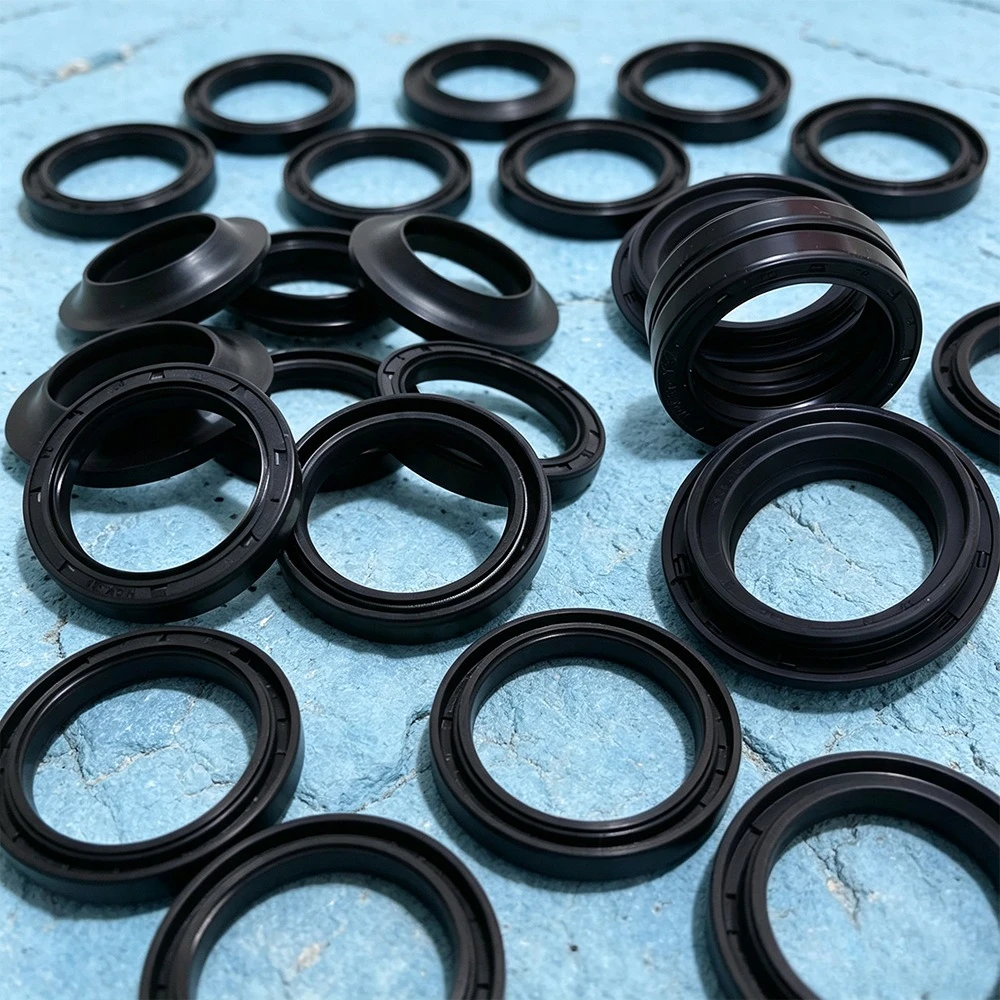 4/8/16pc 30x42x11 30*42*11 Front Fork Damper Oil Seal 30 42 Dust Cover For Suzuki RM60 RM80 RM 60 80 For HONDA ATC185 83 ATC 185