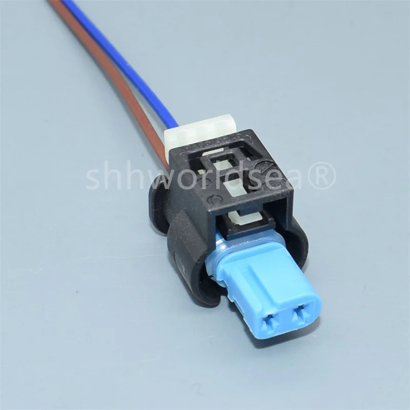 1PCS 2 Pin female Automotive waterproof connector Harness connector 805-120-522 A0225451926 3-1718643-1 3-1718647-1 C 0090-235