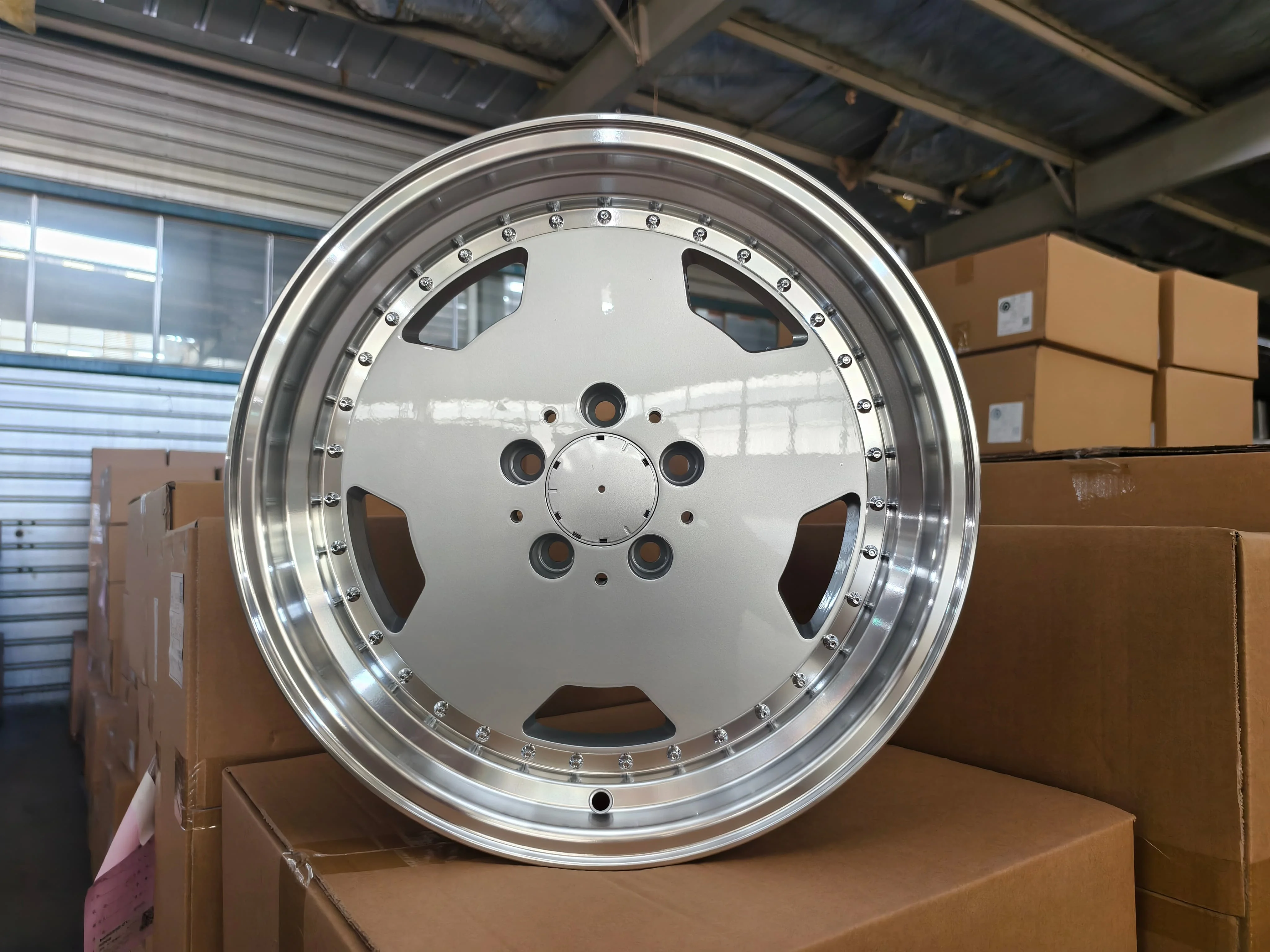 17-19 Inch Staggered Silver Flow Forming Wheels 5x112