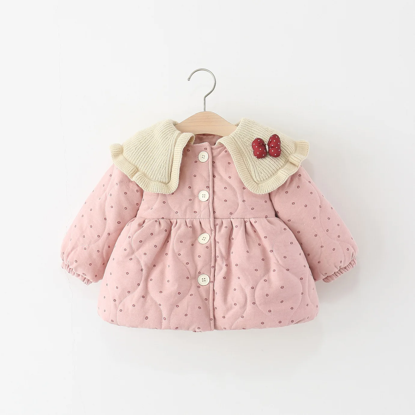 

Зимнее повседневное повседневное прогулочное пальто для маленьких девочек в корейском стиле, розовое хлопковое пальто с цветочным бантом и воротником с длинными рукавами