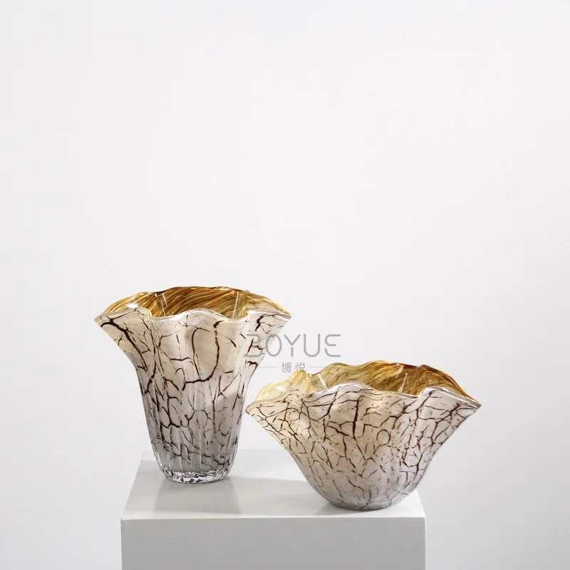 Foreign trade export entrance front desk petal stone pattern hollow beautiful store high-end art flower ware glass