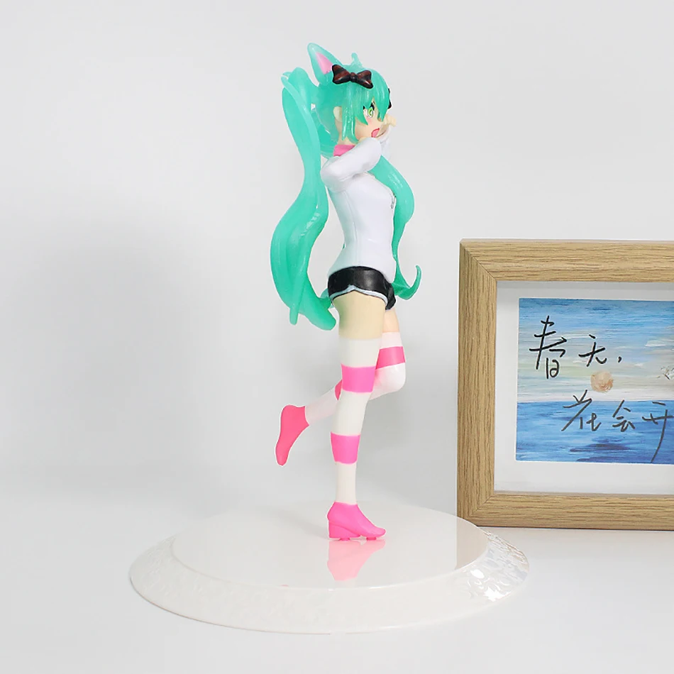 19.5cm 애니메이션 하츠네 미쿠 피규어 고양이 귀 긴 소매 셔츠 무릎 꿇은 애니메이션 모델 장난감 선물 컬렉션 장식품 PVC