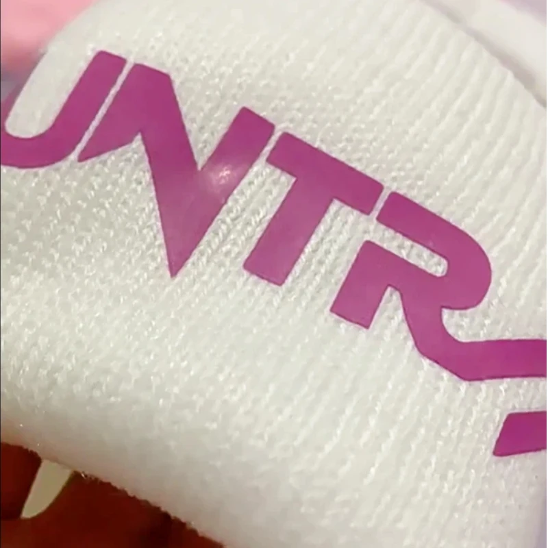 หมวกไหมพรมลายการ์ตูนอนิเมะ KPop Demon Hunters สำหรับฤดูหนาว อุปกรณ์เสริมแฟชั่นสุดน่ารัก ของขวัญวันเกิด/คริสต์มาสสำหรับเด็ก