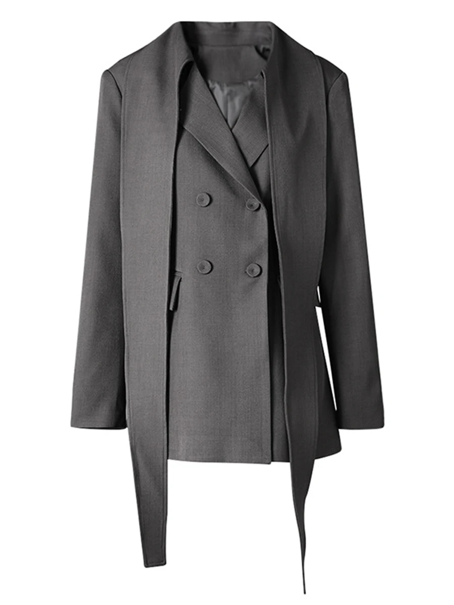 TWOTWINSTYLE Solid Spliced Pocket Slimming Blazer For Women Notched Collar Long Sleeve Patchwork Button Designer Coat Female New