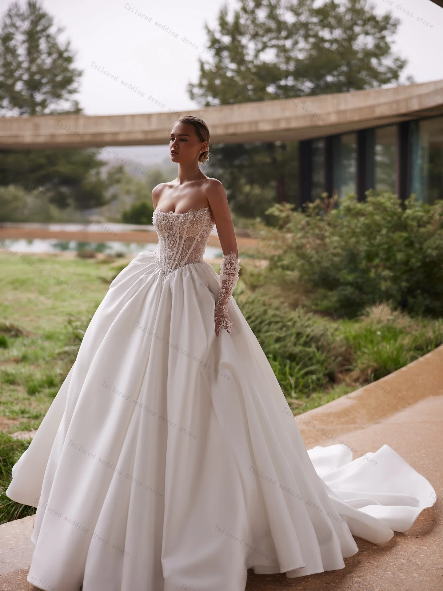 

Luxury A Line Women Wedding Dresses Shiny Sequins Beaded Sexy Sleeveless Satin Bridal Gown Customized Lace Up Back Boho Robe