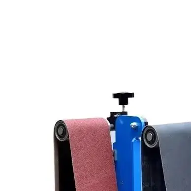 Automatic small flat polishing machine, metal derusting sanding belt sanding machine, deburring stainless steel wire drawing