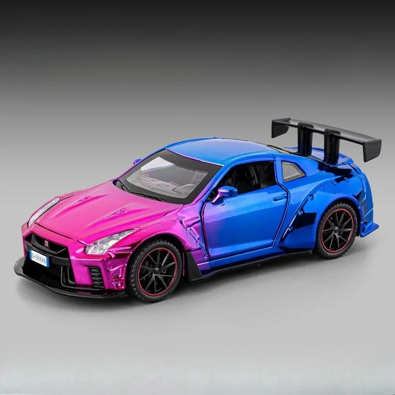 

1:32 Новый GTR спортивный автомобиль, модель игрушечного автомобиля, литой под давлением сплав, миниатюрный светильник, звуковой автомобиль, модель детских праздничных подарков