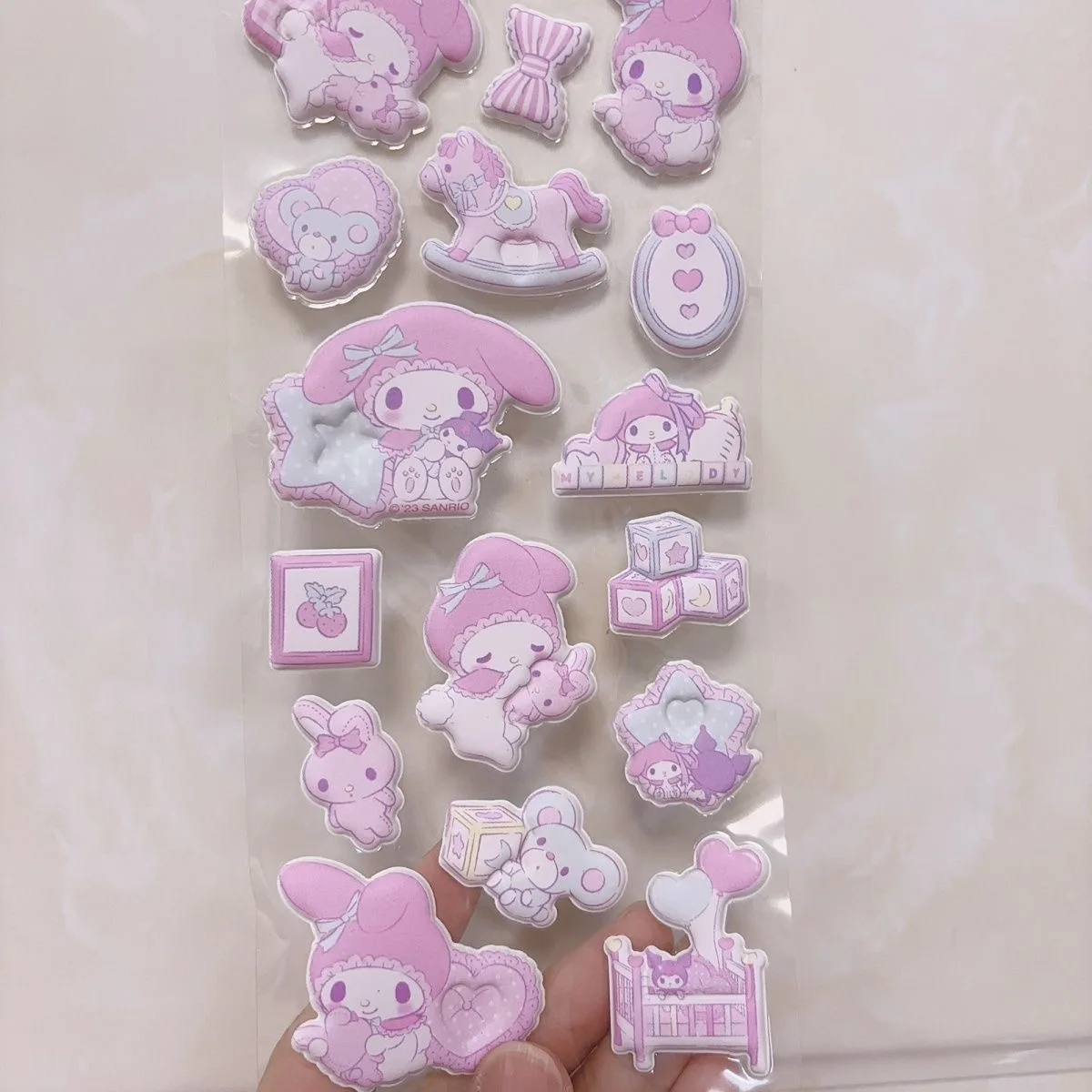 

Лимитированная серия: объемные 3D-наклейки Hello Kitty, Kuromi, Usahana из мягкого пенопласта для декора стаканов и рабочего стола, DIY-игрушка, подарок